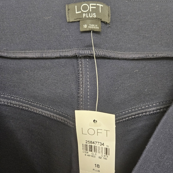 Loft Plus Crop Pant Size 18 Black/Navy NWT - Picture 3 of 4
